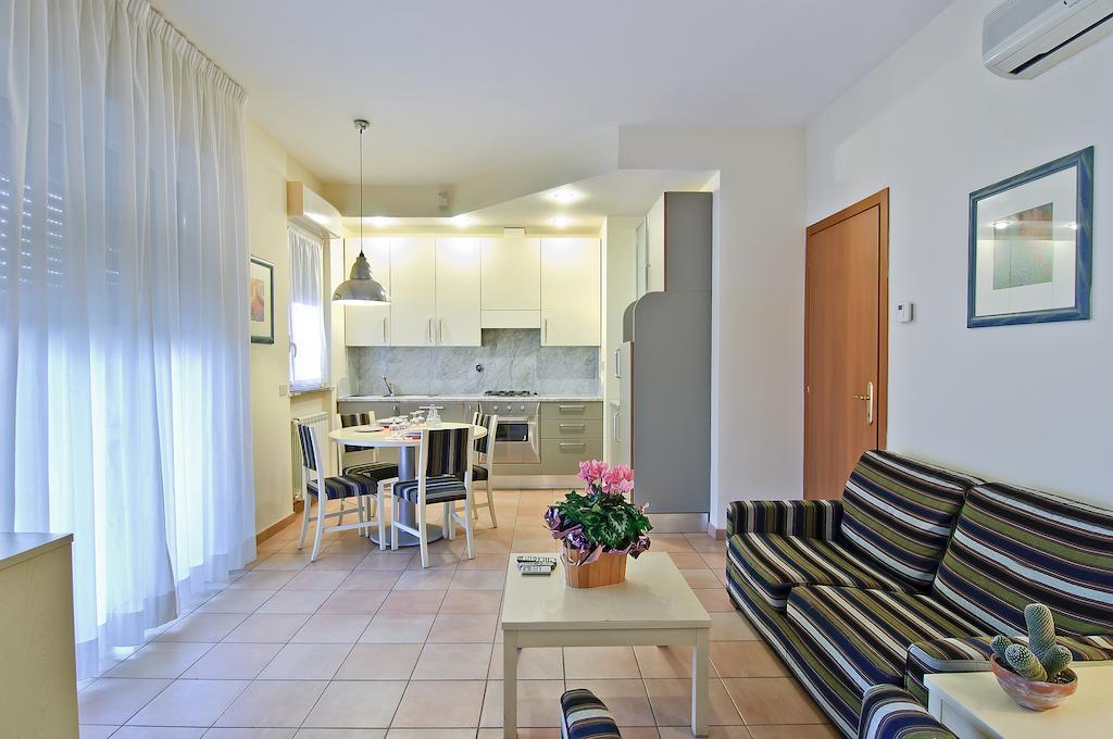 Residence I Triangoli Casal Palocco Zimmer foto